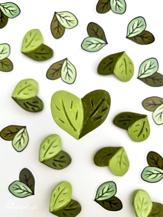 Heart Leaf Clay Pin/Magnet | MadeItMikayla