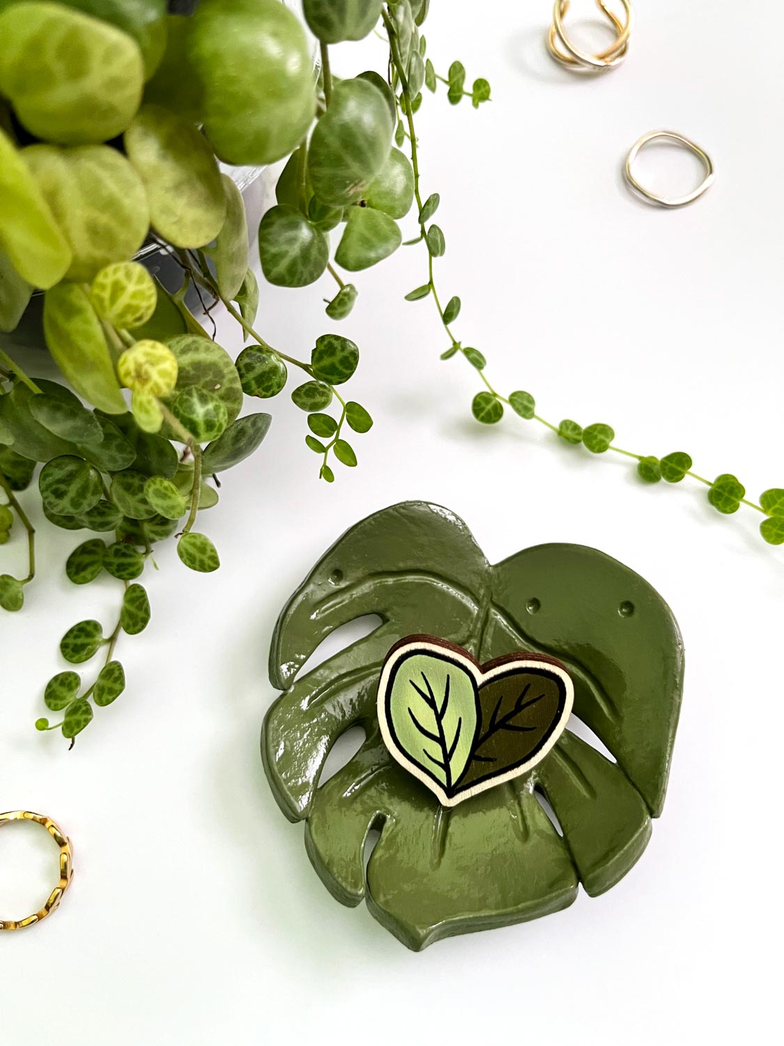 Heart Leaf Wooden Pin | MadeItMikayla